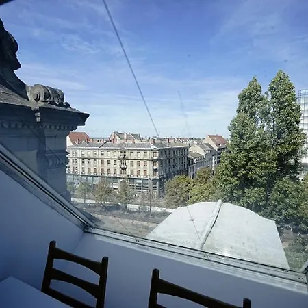 5 Quai De Paris 1pc Apartment *
